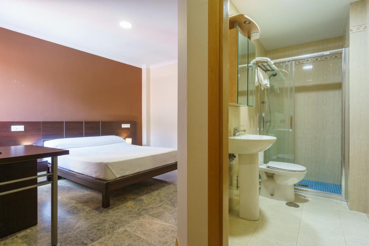 Hostal Frasca By Vivere Stays Ciudad Real Esterno foto