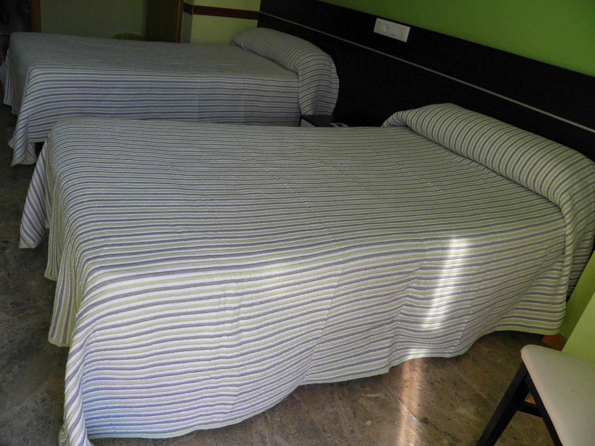 Hostal Frasca By Vivere Stays Ciudad Real Esterno foto