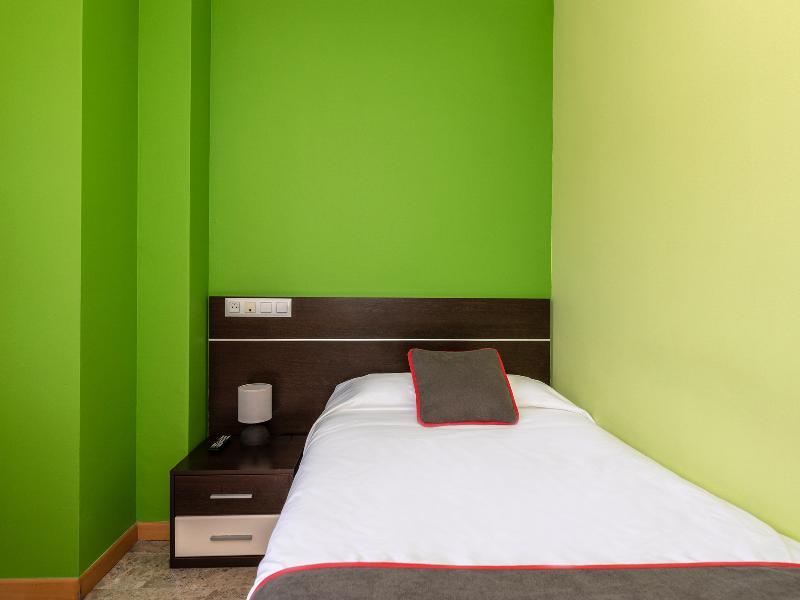 Hostal Frasca By Vivere Stays Ciudad Real Esterno foto